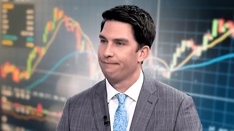Alexander MacDonald's Investment Strategies: Top Picks in North American Stocks