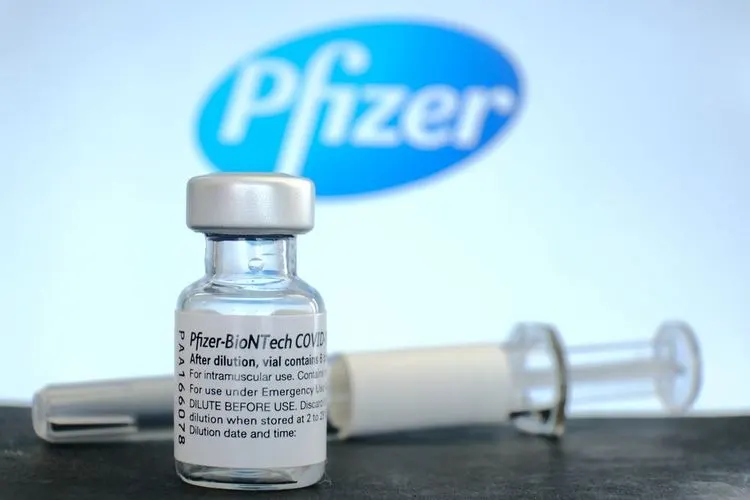 Pfizer promotes COVID-19 pill.