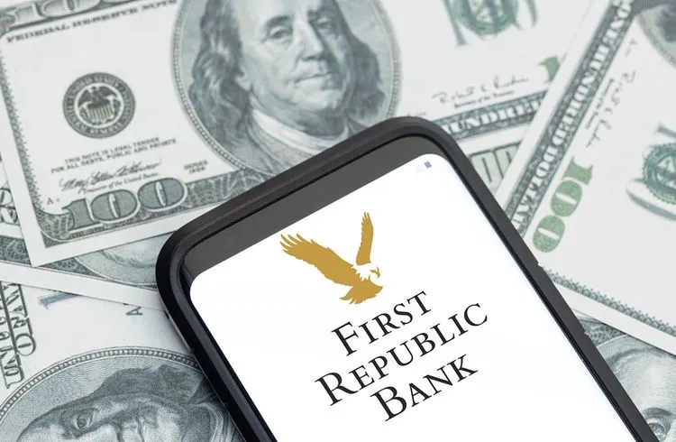 Major US banks help stumbling regional bank