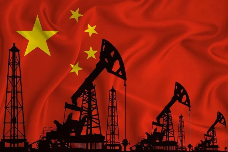 Prices for crude oil slump further