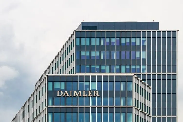 General Electric and Daimler Trucks are setting up a new charging station