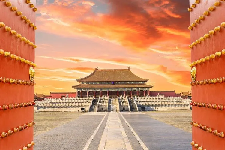GDP growth in China beats forecasts