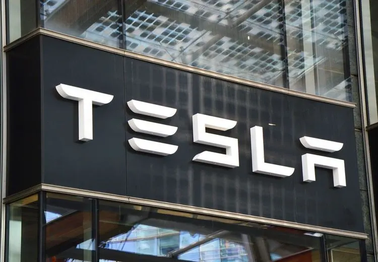 Significant stake in Tesla Inc. sold