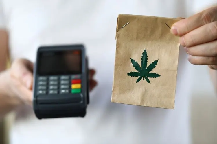 Illinois announces record-breaking legal cannabis sales