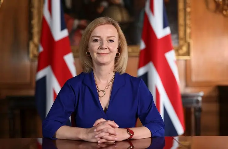 Liz Truss promises to push fracking in England to increase energy security