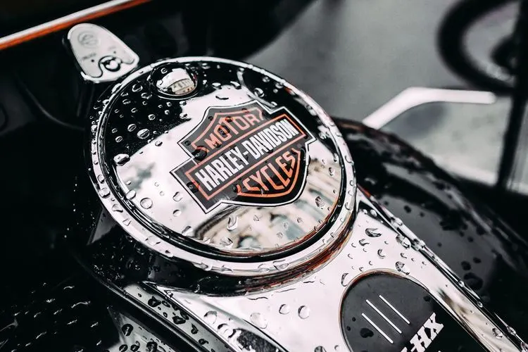 UBS lowers its rating on Harley-Davidson