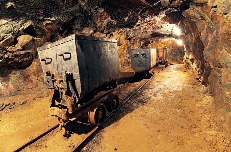 Malis Government pushes for re-assessment of all mining contracts