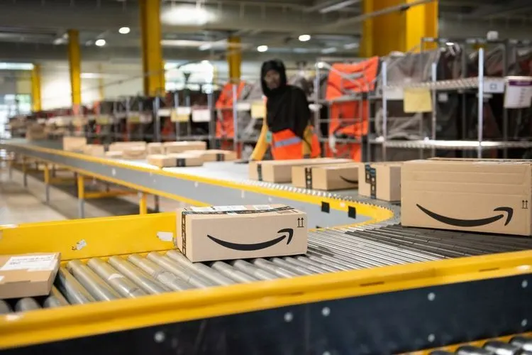 First US Amazon workers' union formed