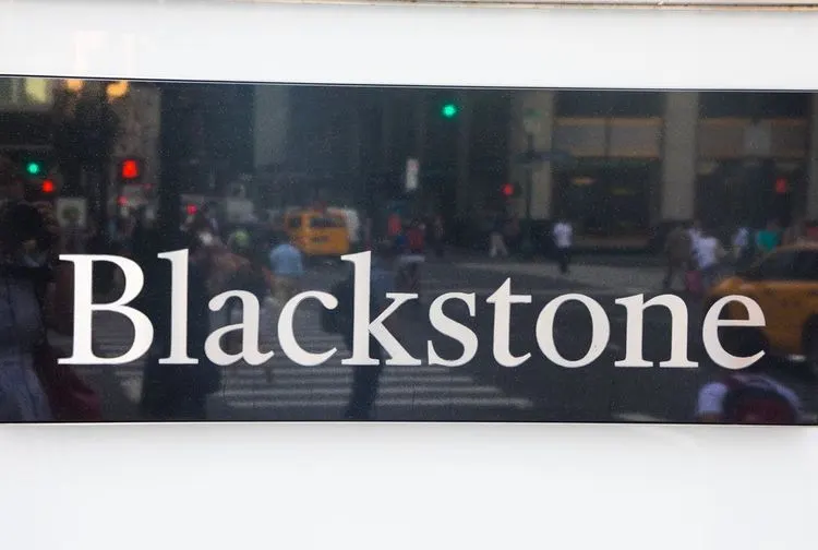 Blackstone in Takeover Bid for Simply Self Storage