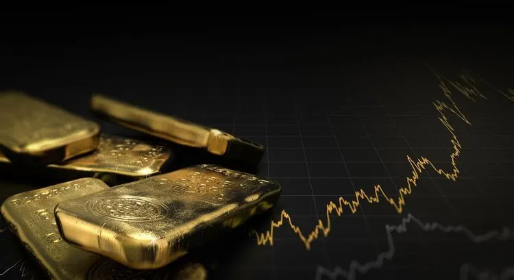 Gold on its highest mark since February