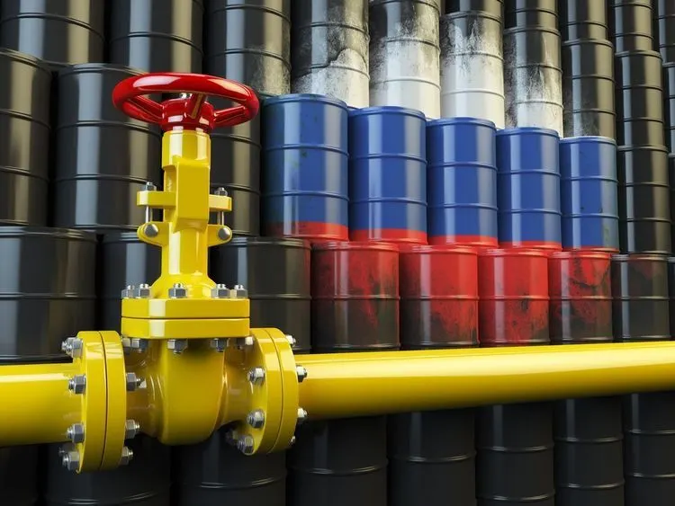 Russia oil reserves to last until at least 2080
