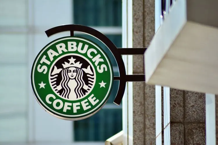 Oatly inks important contract with Starbucks